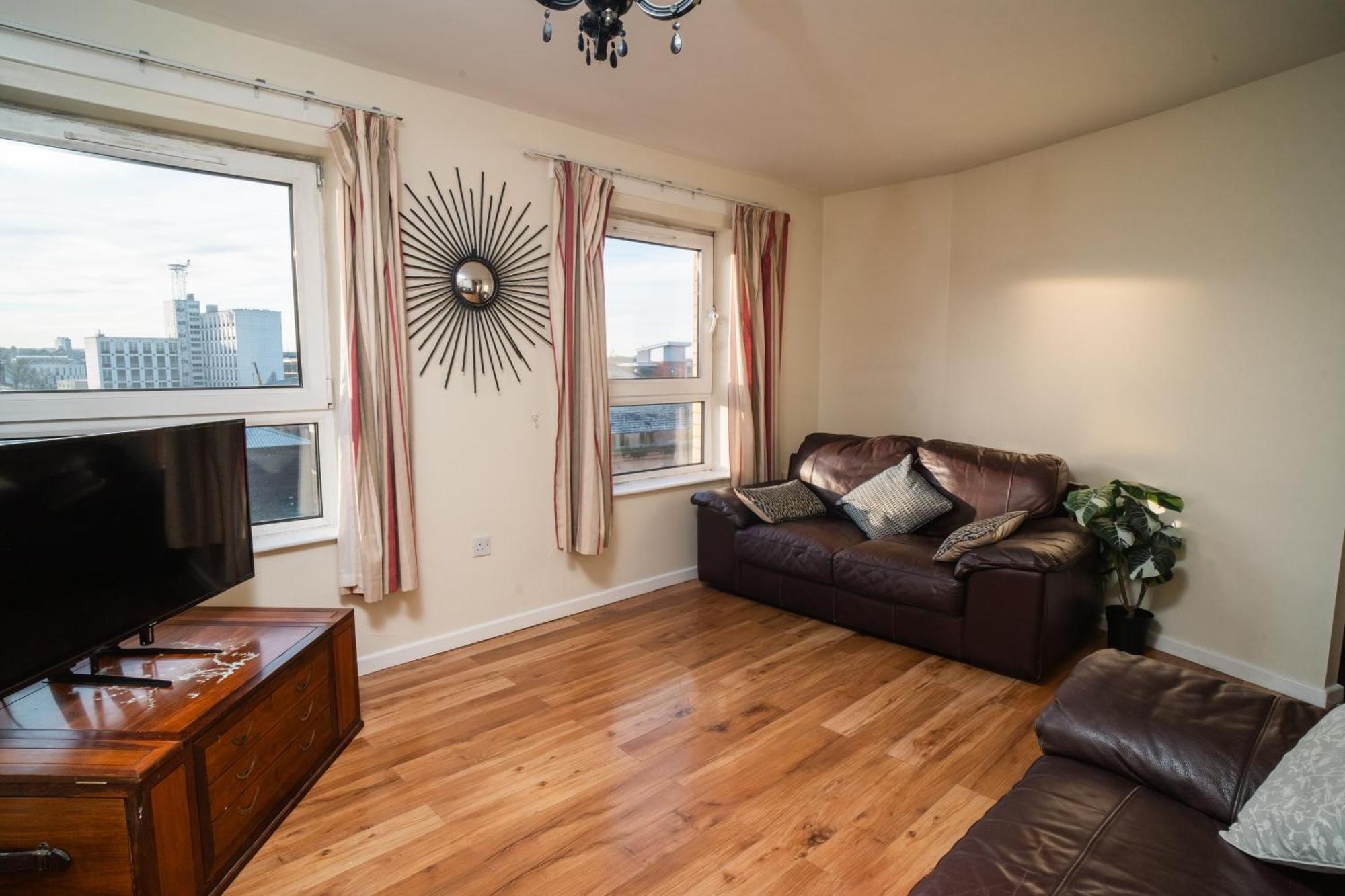 Central Duplex Apartment In Belfast City Centre Buitenkant foto
